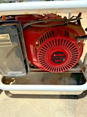 SUA7000 AIPOWER Ipower Gas Generator Wheels #3