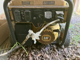 7500E CAT Electric Start Generator #2