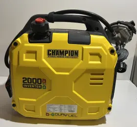 200960 CHAMPION Inverter Generator