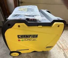 201120 CHAMPION Electric Start Dual Fuel Inverter Generator