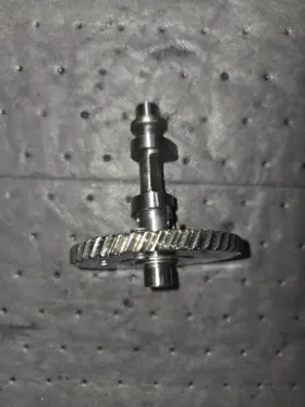 27.041000.00 CHAMPION Power Camshaft
