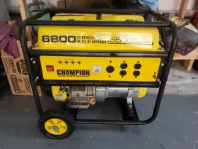 6800W CHAMPION Generator Clean