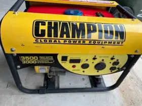 BCPES.208108 CHAMPION Peak Gas Power Generator Start Running