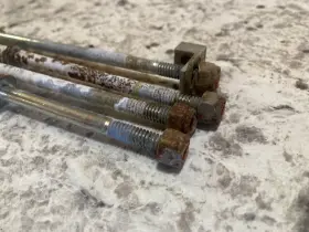 0034561 COLEMAN Powermate Generator Endbell Bolts #3