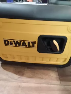 DXGNI2200 DEWALT Generators #2