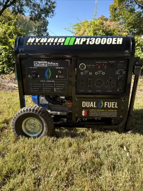 XP1300EH DUROMAX Dual Fuel Hybrid Elite Generator