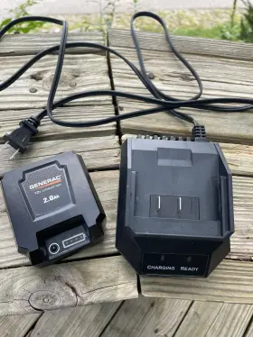 DC12AL GENERAC Lithium Battery Charger