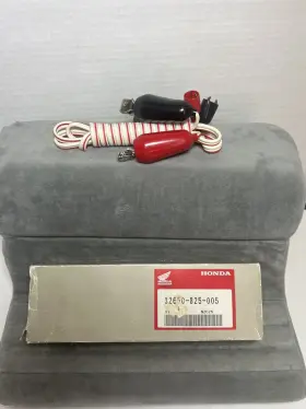 32650-825-005 HONDA Generator Charging Cables Box