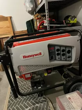 5500W HONEYWELL Generator