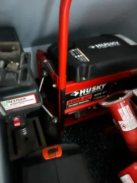 HU5000 HUSKY Up Power Generator #2