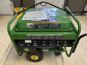 AC-G7500H JOHN DEERE Generator Honda Engine Light