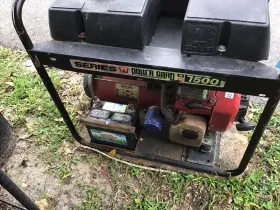 7500GENERATOR POWERMATE Gas Generator Briggs Stratton