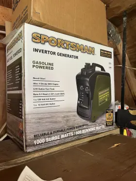 GEN1000ISS SPORTSMAN Inverter Generator