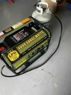 GEN4000LP SPORTSMAN Lpg Propane Generator Tank #2