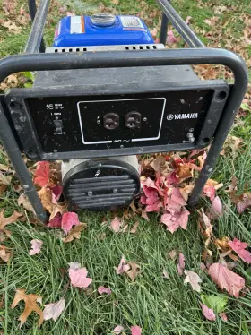 EF2600A YAMAHA Generator