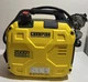 Champion 200960 2000W Champion INVERTER GENERATOR 120V 5V 2.1A